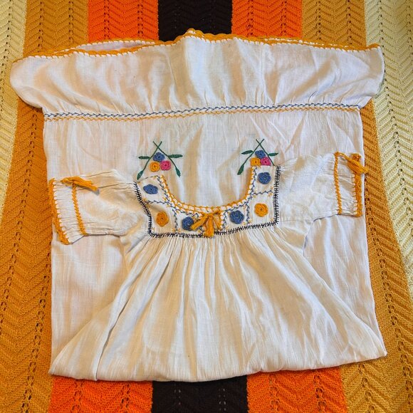 1960s Hippie Hand embroidered crochet edge polycotton Prairie scandinavian maxi - Picture 9 of 14